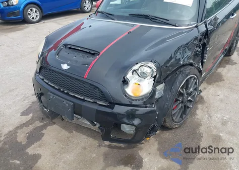2010 Mini John Cooper Works from USA, damaged, VIN WMWMF9C52ATF97518